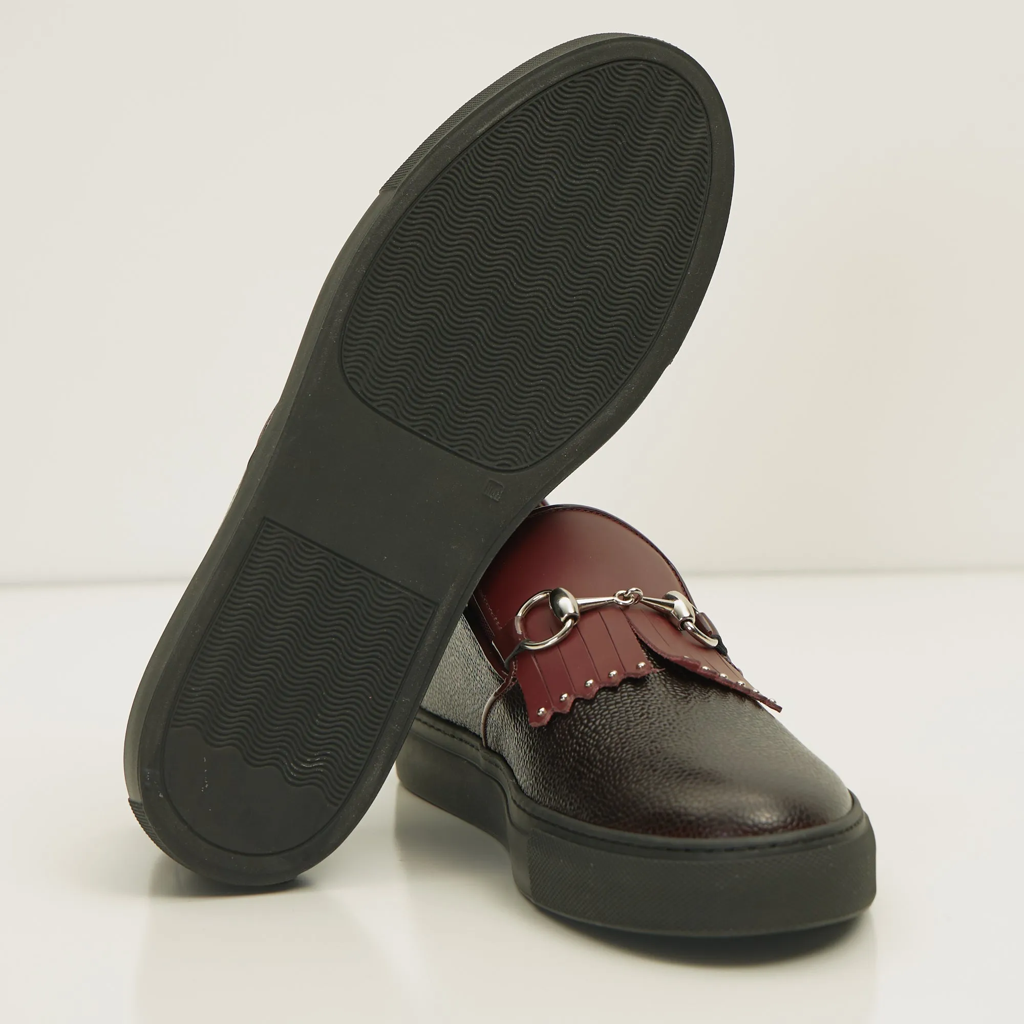 Cracked Leather Slip On Sneakers - Black Burgundy - D