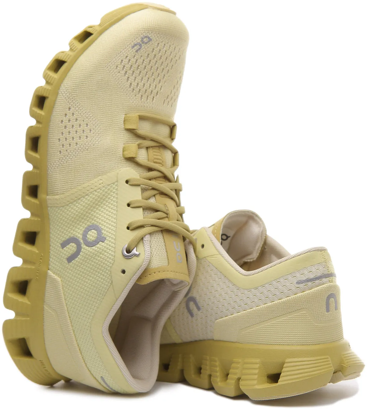 On Running Cloud X In Yellow For Womens